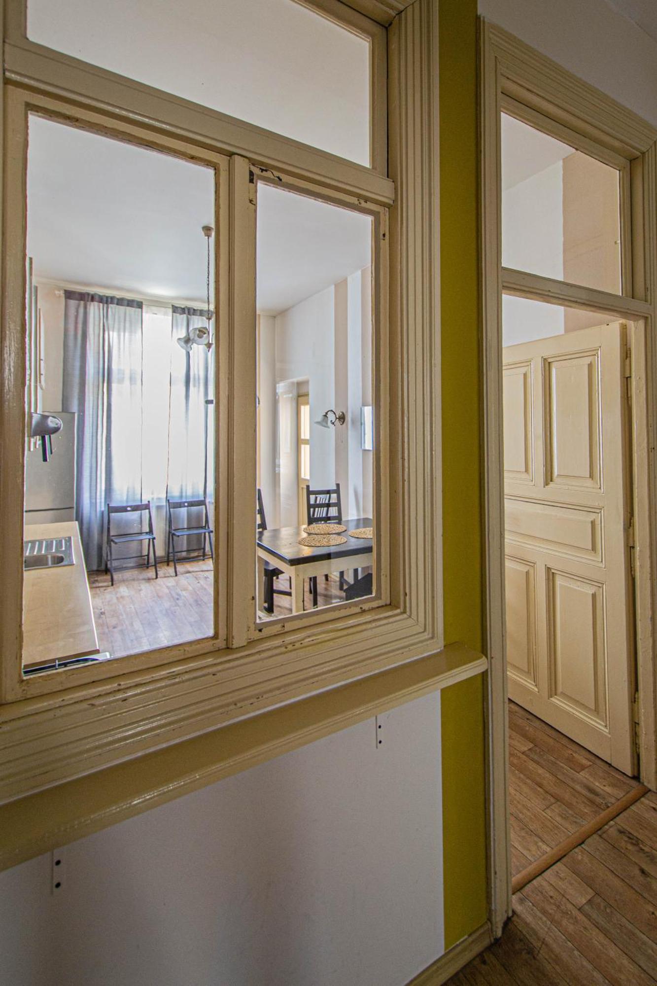 For Celebrations Spacious 3Bdr Apartment With Balcony Praha Bagian luar foto