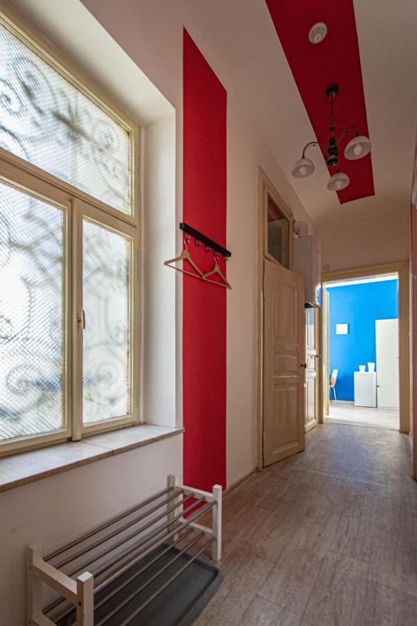 For Celebrations Spacious 3Bdr Apartment With Balcony Praha Bagian luar foto